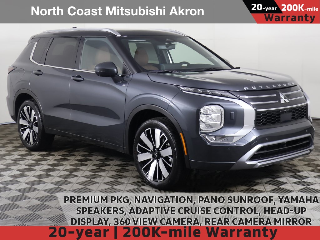 2025 Mitsubishi Outlander SEL's photo