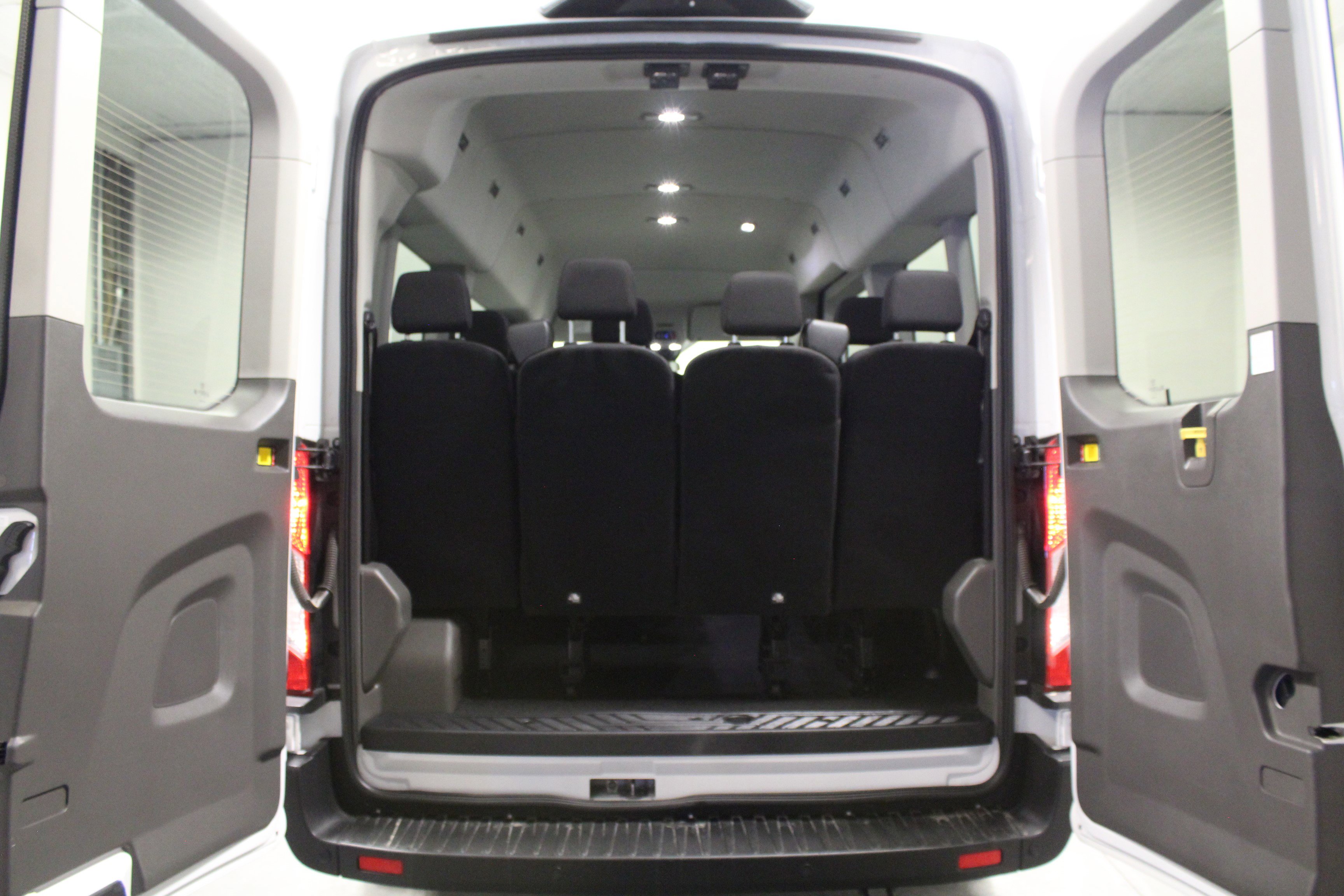 2024 Ford Transit photo 9