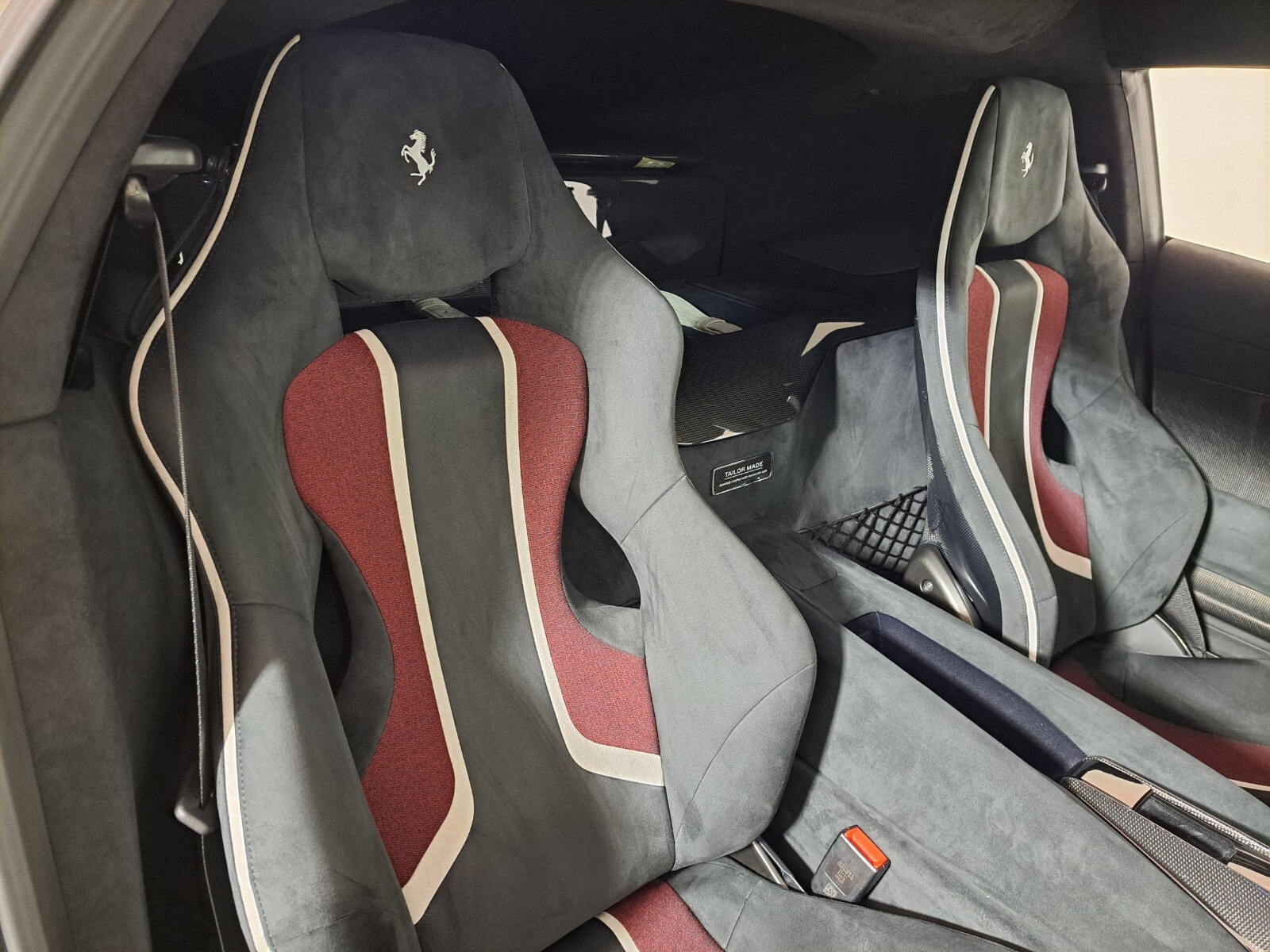 2023 Ferrari 812 Competizione photo 5