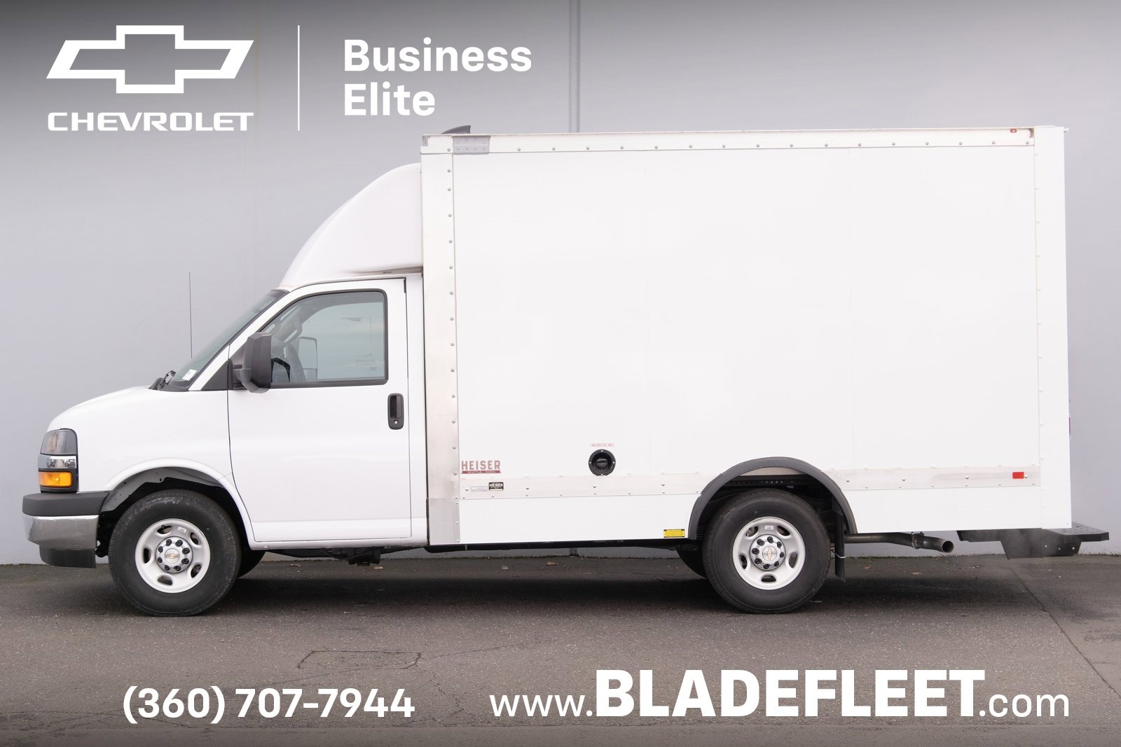 2024 Chevrolet Express Cutaway 3500 photo 4