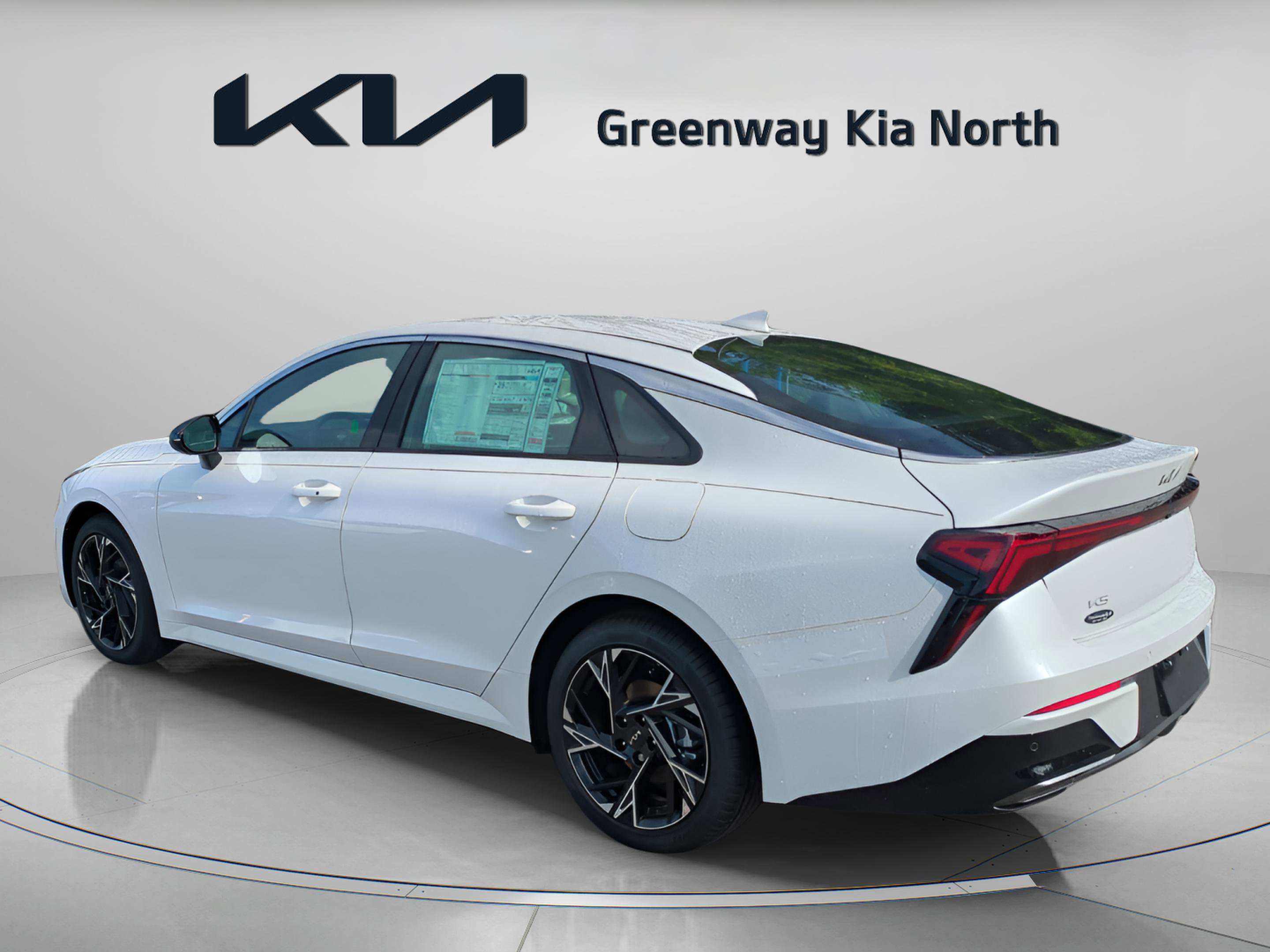 2026 Kia K5 GT-Line photo 4