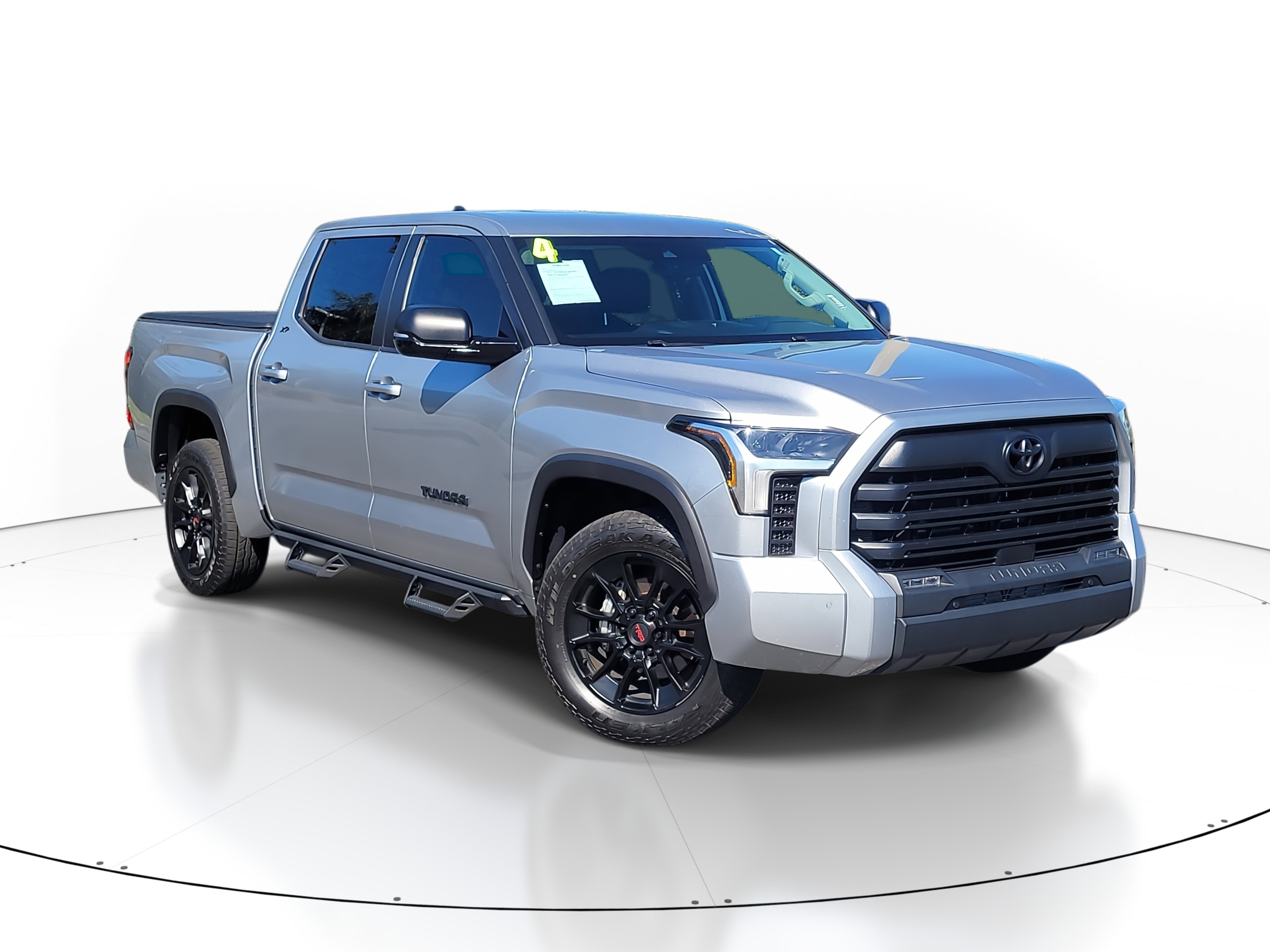 2024 Toyota Tundra SR5's photo