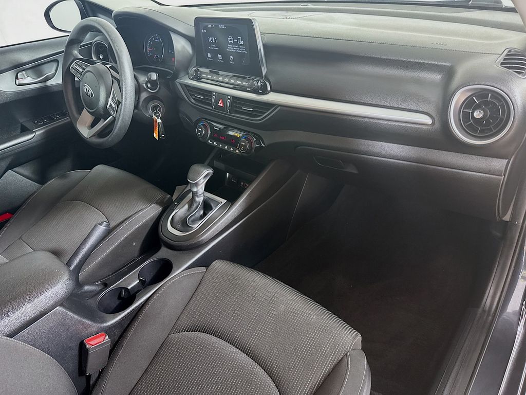 2019 Kia Forte LXS photo 31
