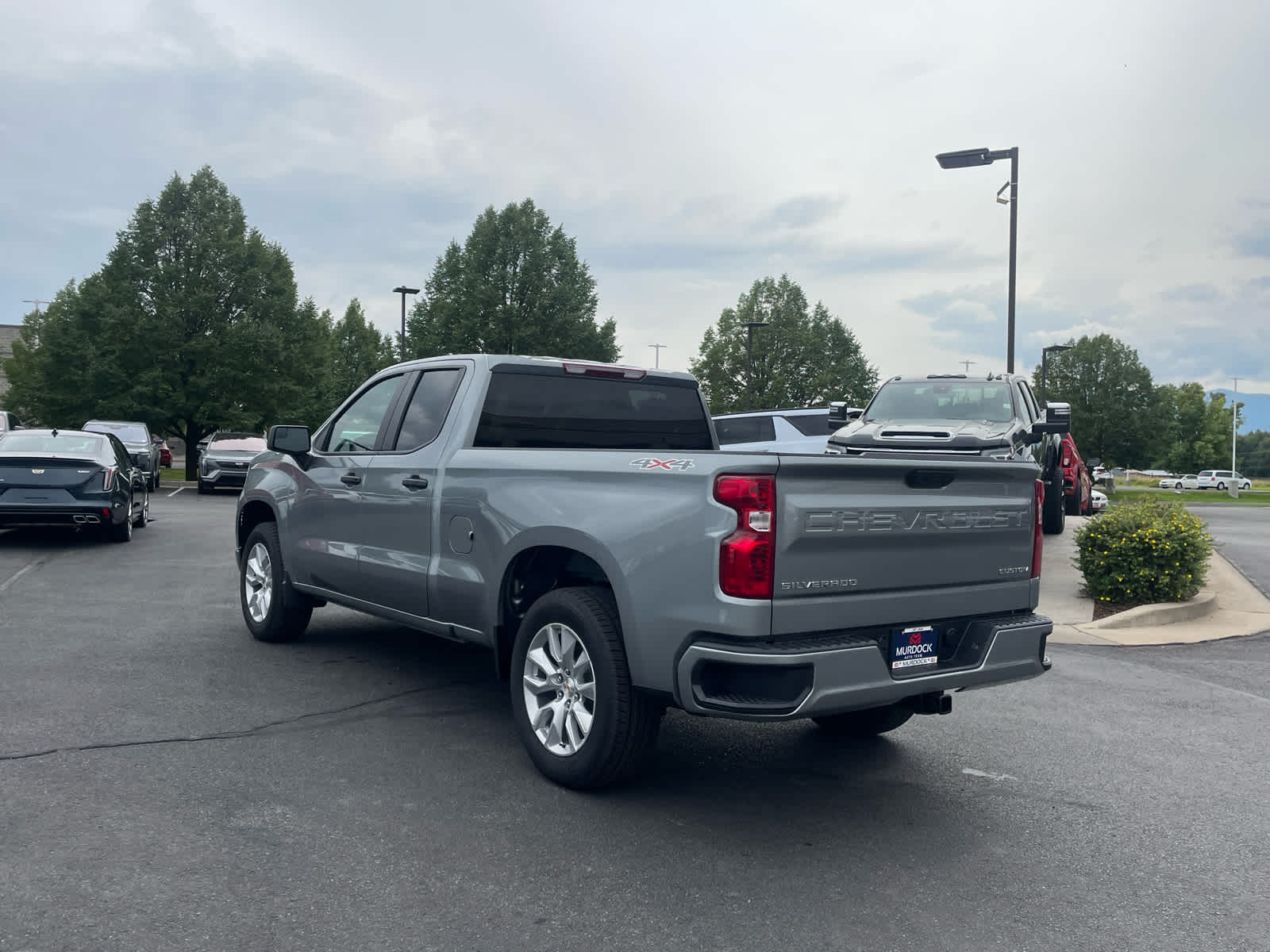2026 Chevrolet Silverado 1500 Custom photo 4