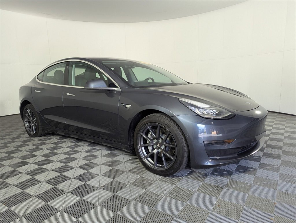 Used 2018 Tesla Model 3 Long Range with VIN 5YJ3E1EAXJF037033 for sale in West Palm Beach, FL