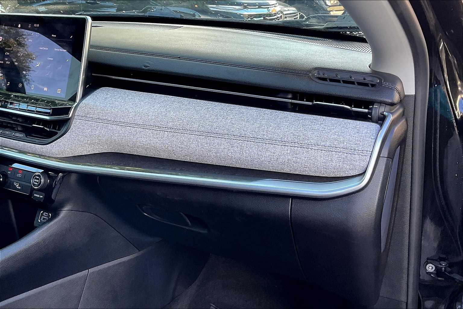 2022 Jeep Compass Latitude photo 15