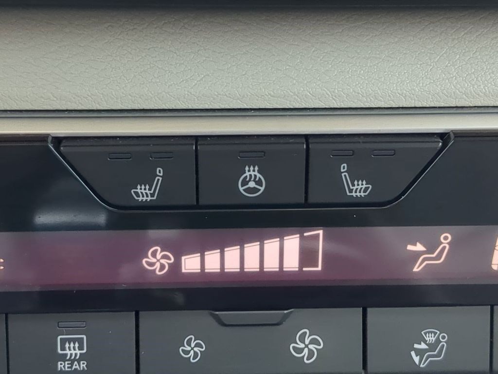 2022 Nissan Altima 2.5 SL photo 22