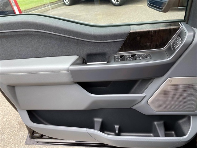 2021 Ford F-150 Lariat photo 24