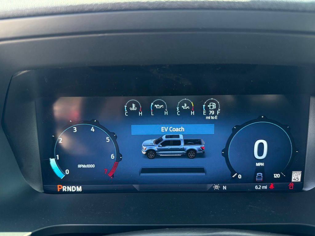 2025 Ford F-150 Lariat photo 18