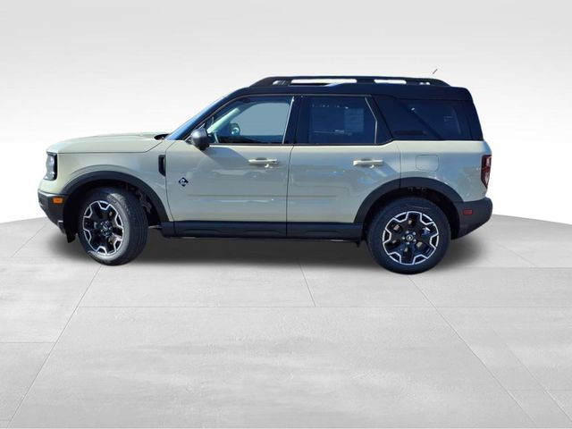 2025 Ford Bronco Sport Outer Banks photo 3