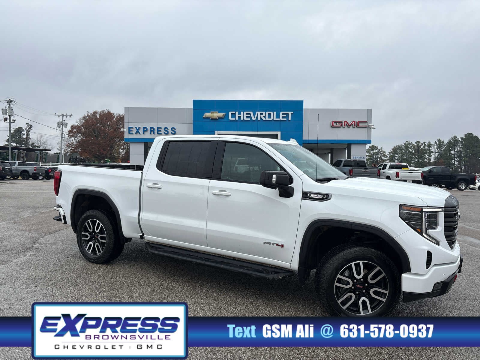 2024 GMC Sierra 1500 AT4's photo