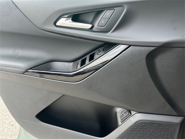 2026 Chevrolet Equinox LT photo 12