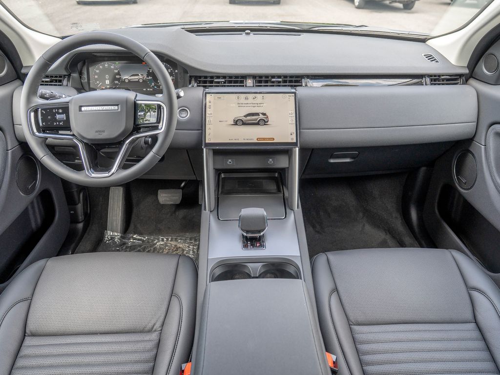 2025 Land Rover Discovery Sport S photo 14