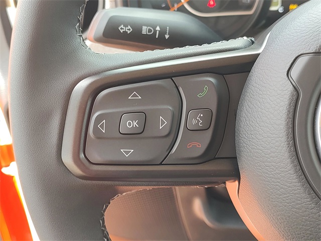2025 Jeep Wrangler photo 22