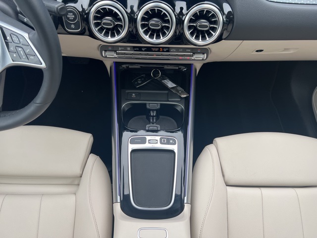 2025 Mercedes Benz GLA 250 4MATIC photo 29