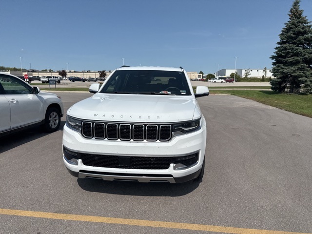 2022 Jeep Wagoneer Series III photo 15