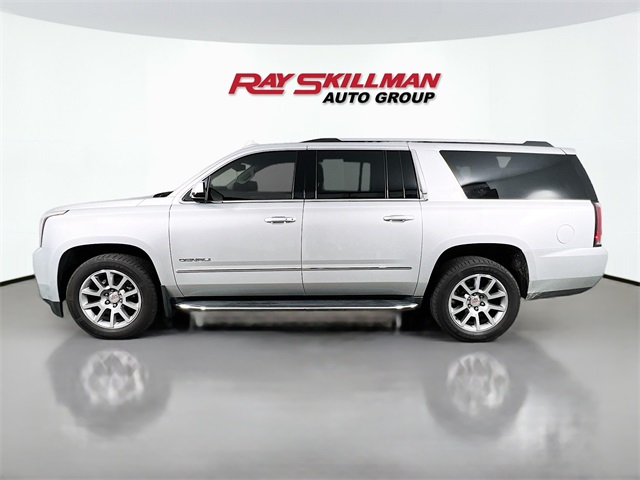 2019 Gmc Yukon XL Denali photo 4