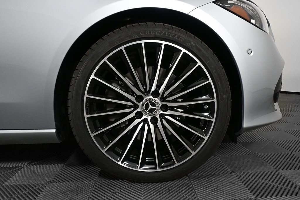 2025 Mercedes Benz C 300 photo 34