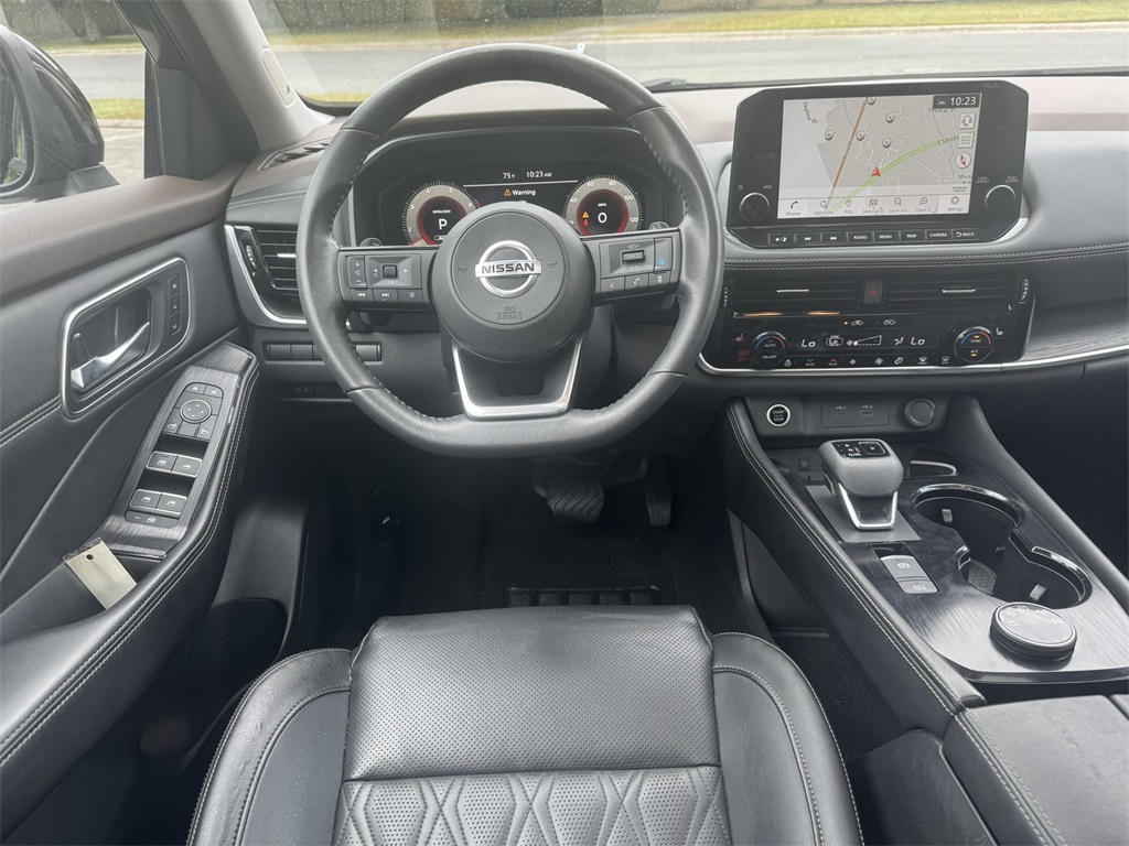 2021 Nissan Rogue Platinum photo 15