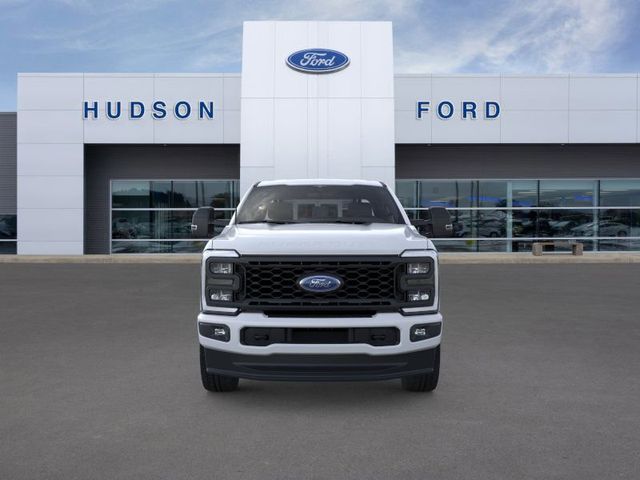 2025 Ford F-350 XL photo 6