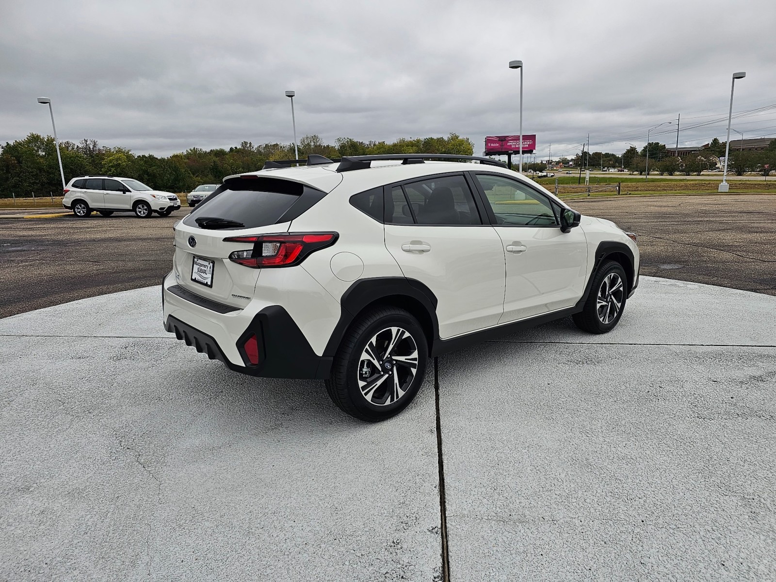 2025 Subaru Crosstrek Premium photo 4