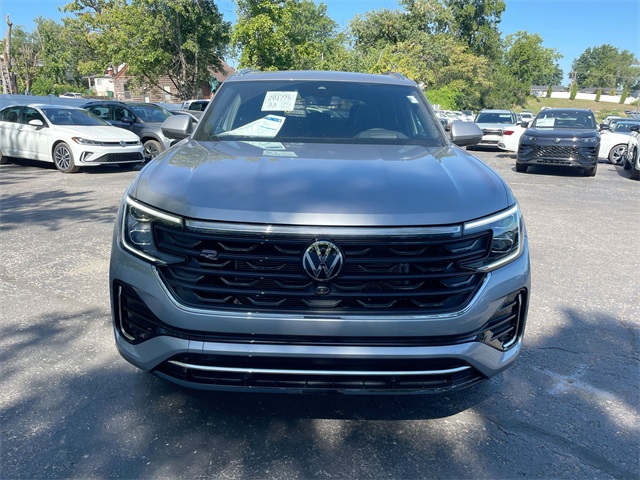 2026 Volkswagen Atlas Cross Sport SEL Premium R-Line photo 31