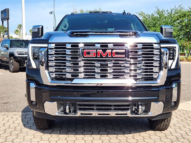 2025 Gmc Sierra 3500 HD Denali photo 2