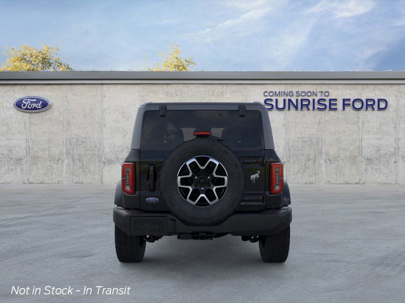 2025 Ford Bronco Outer Banks photo 5