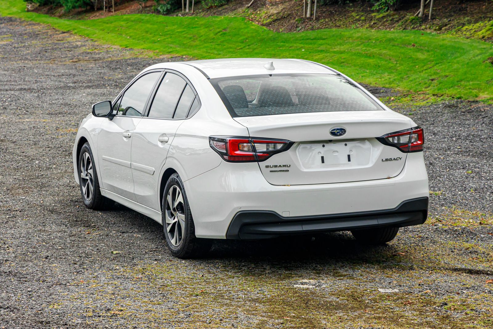 2023 Subaru Legacy Premium photo 3