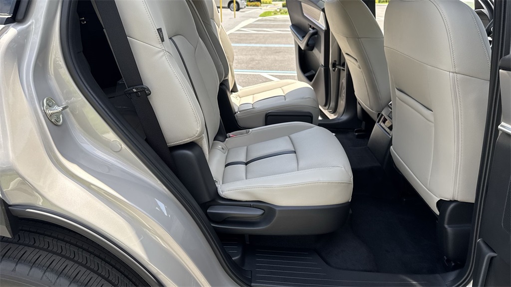 2025 Mazda CX-90 3.3 Turbo Preferred photo 32
