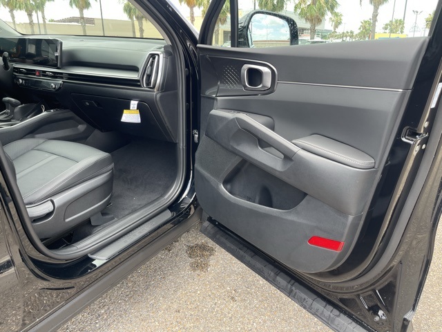2025 Kia Sorento S photo 19