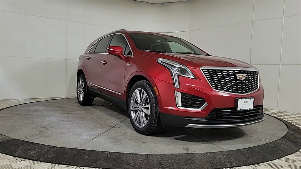 2024 CADILLAC XT5 - Image 2