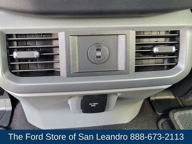2025 Ford F-150 Lightning XLT photo 12