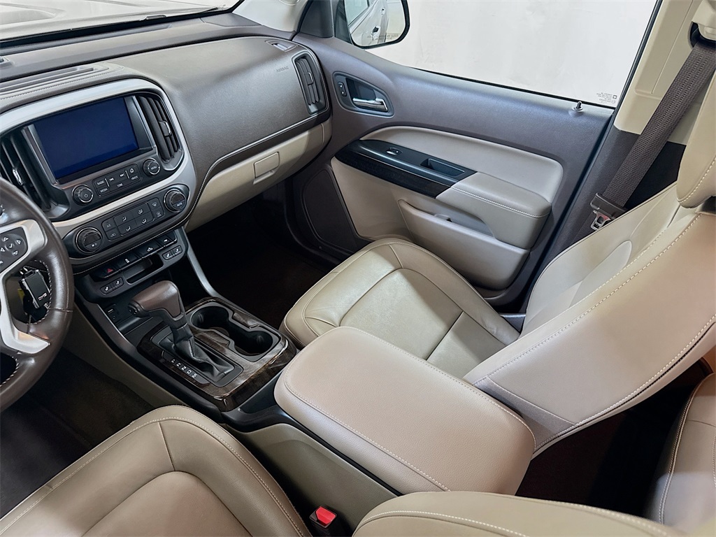 2016 Gmc Canyon SLT photo 19