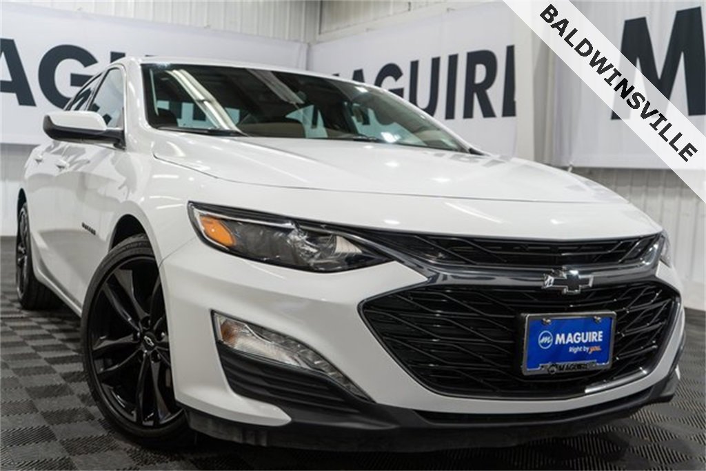 2025 Chevrolet Malibu 1LT's photo