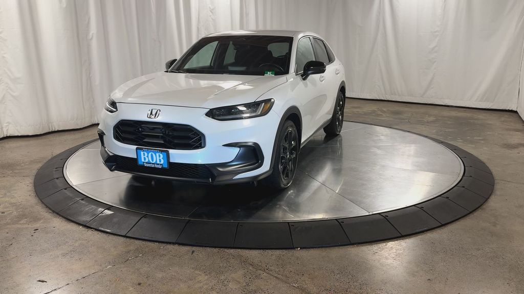 2025 Honda HR-V Sport photo 4