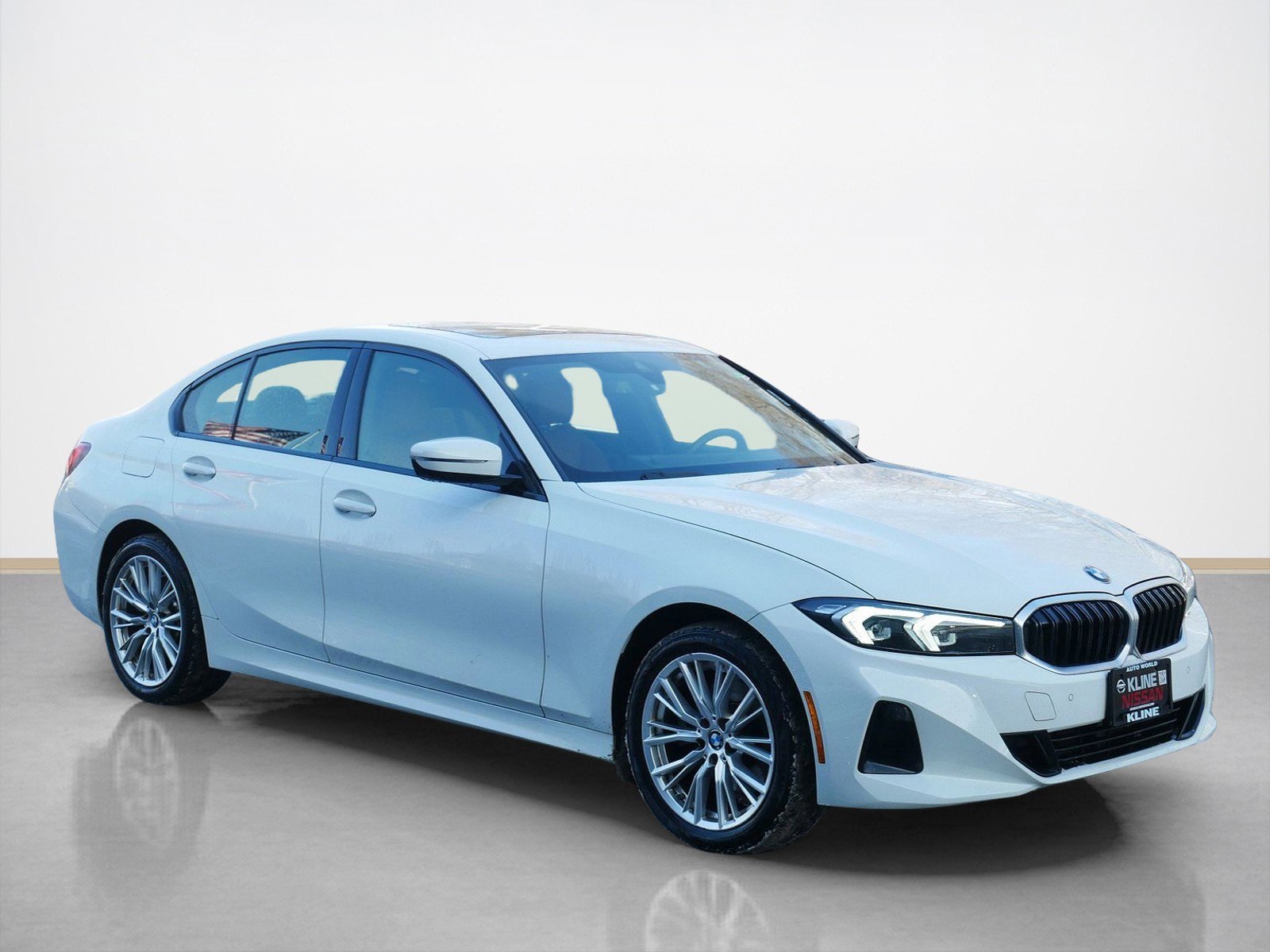 2023 BMW 3 Series 330i