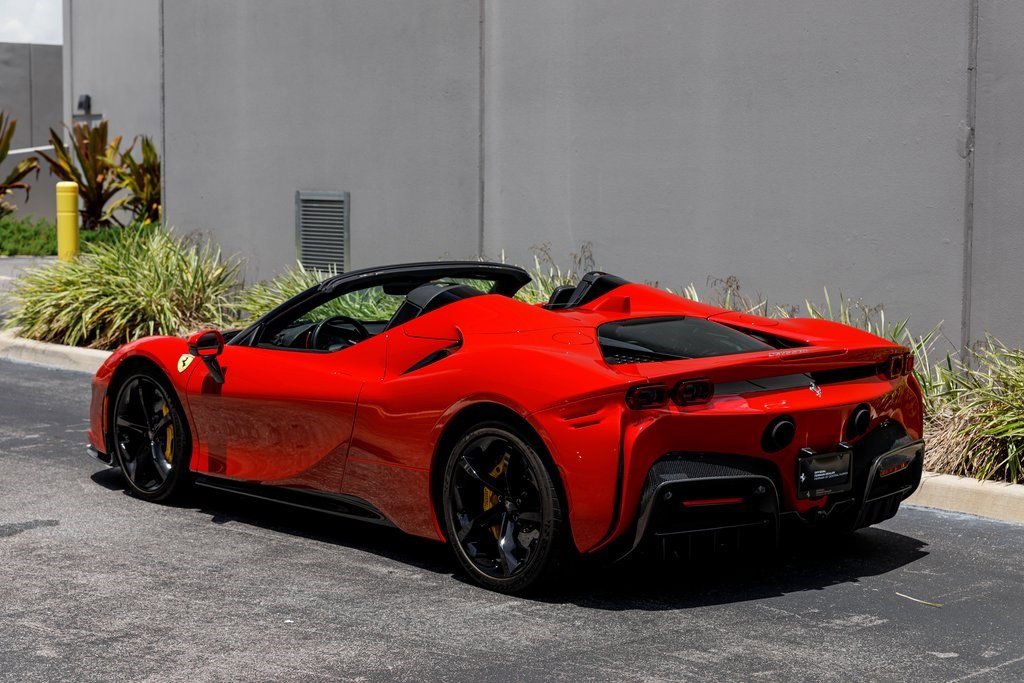 2023 Ferrari SF90 Spider photo 8
