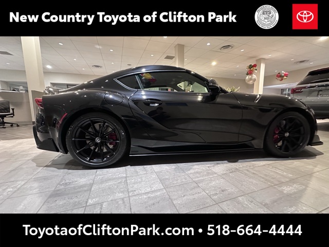 2026 Toyota Supra 3.0 photo 2