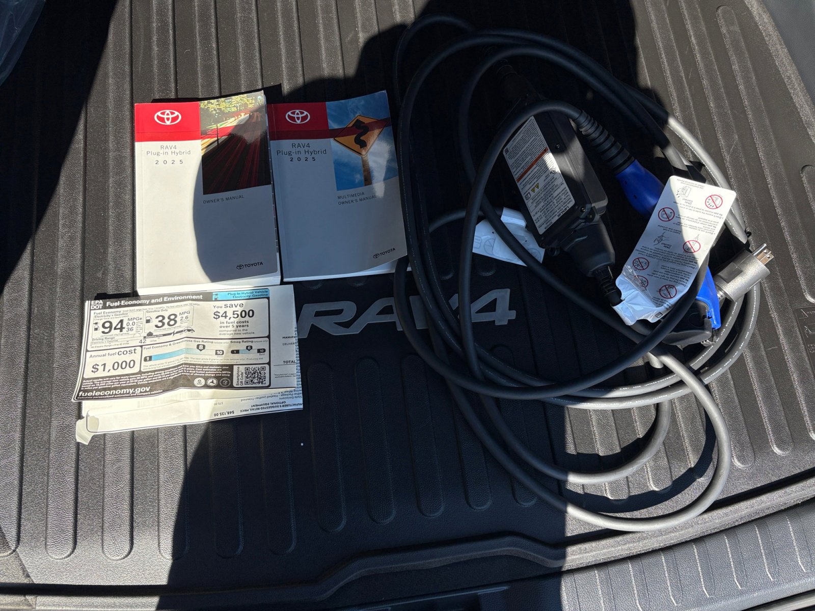 2025 Toyota RAV4 Prime XSE Premium photo 44
