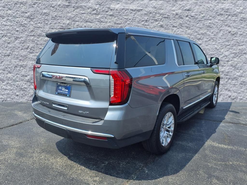 2021 Gmc Yukon XL SLT photo 3