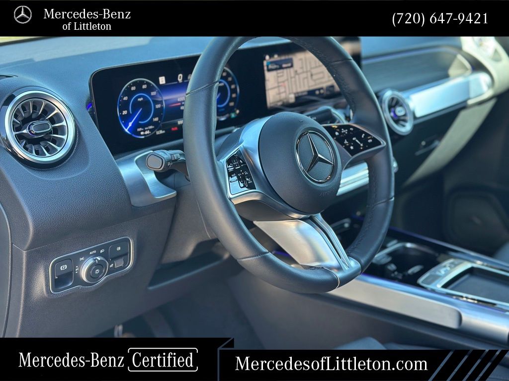 2025 Mercedes Benz EQB 250+ photo 9