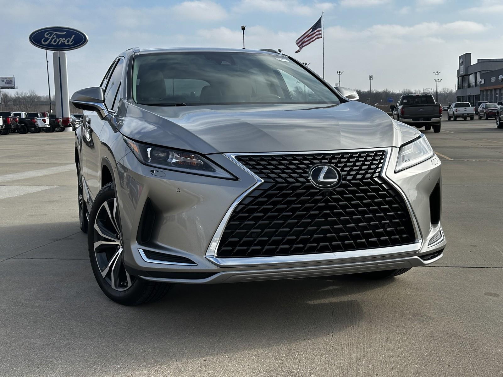 Used 2022 Lexus RX 350 with VIN 2T2HZMDA7NC365576 for sale in Kansas City