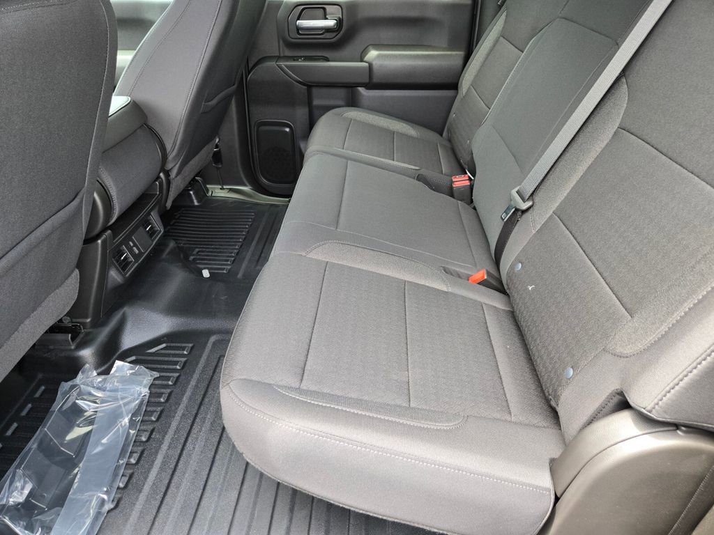 2025 Gmc Sierra 2500 HD Pro photo 7