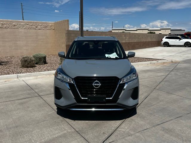 2024 Nissan Kicks SV photo 3