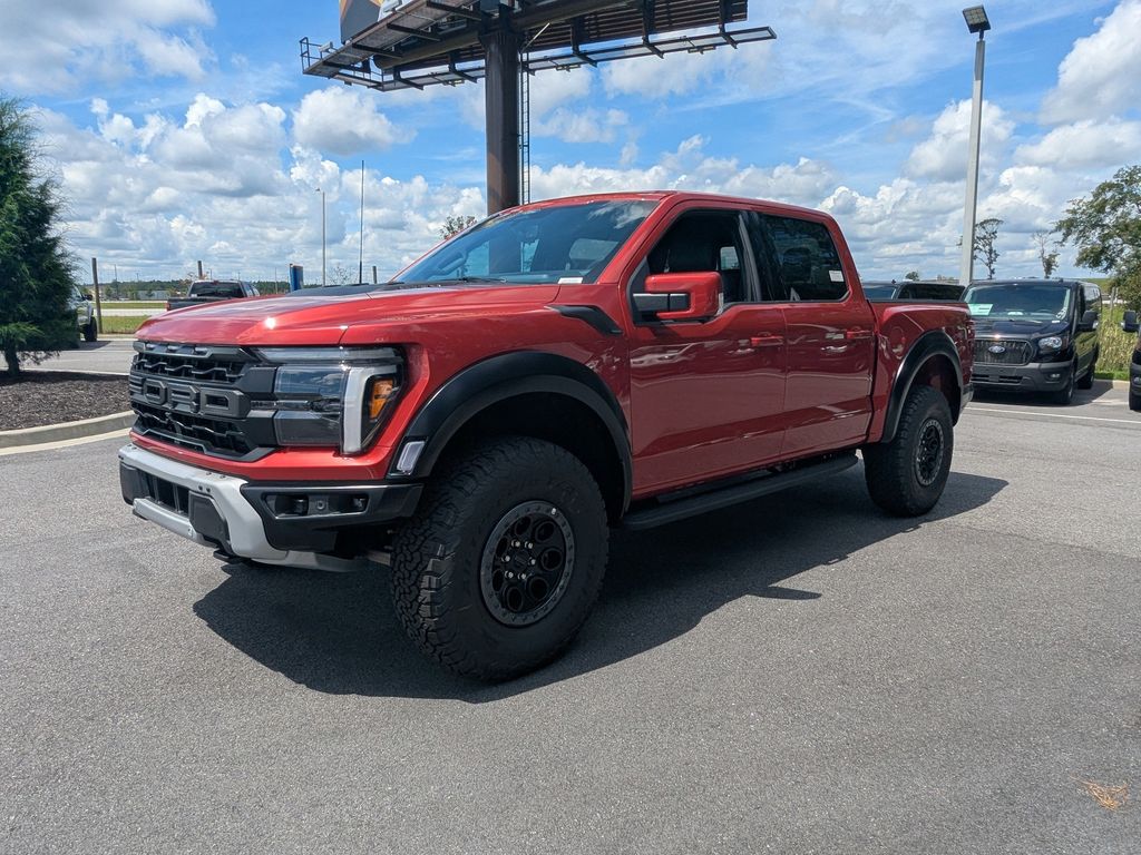 2025 Ford F-150 Raptor photo 8