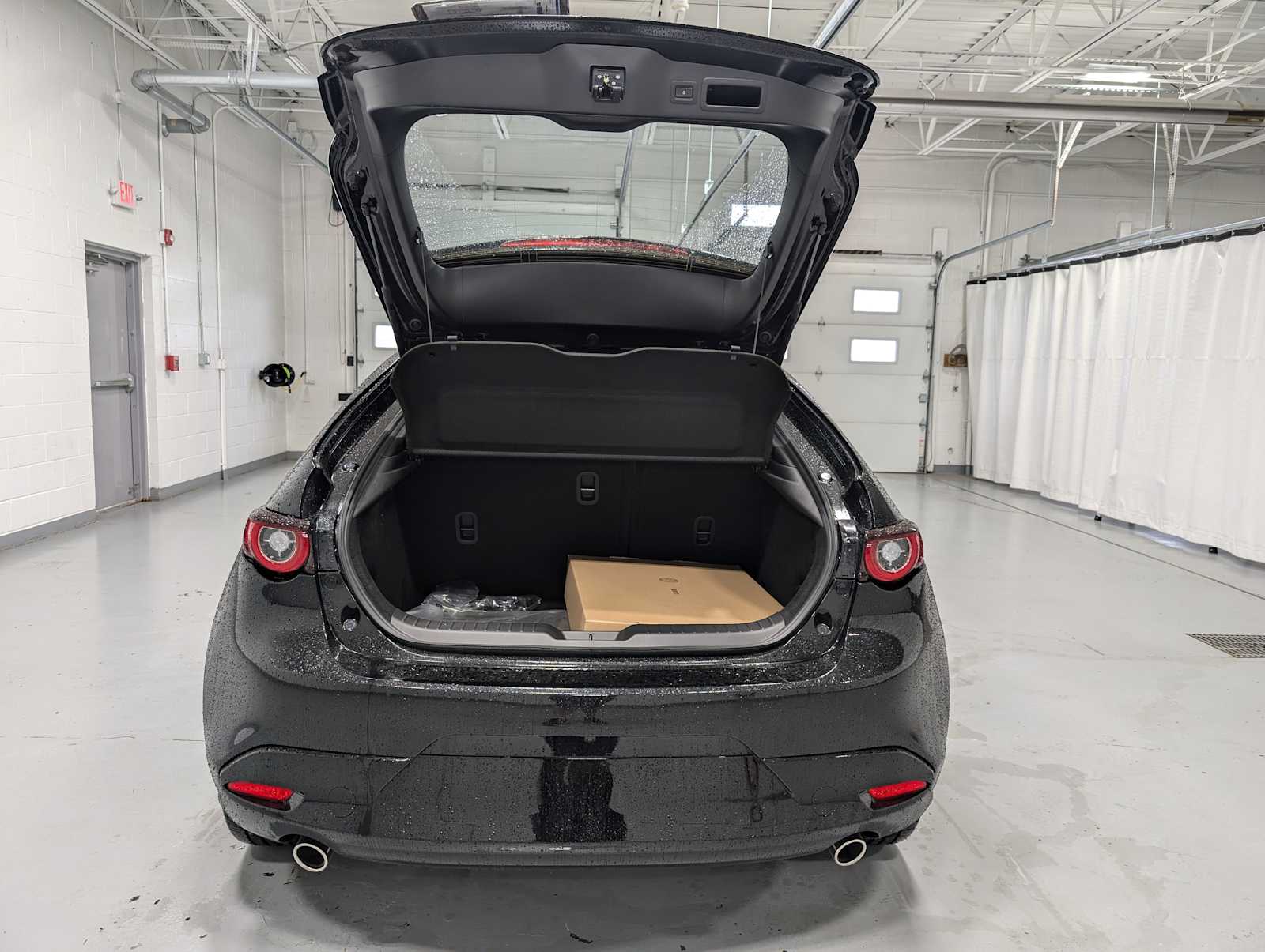2025 Mazda Mazda3 Hatchback 2.5 s Preferred photo 7
