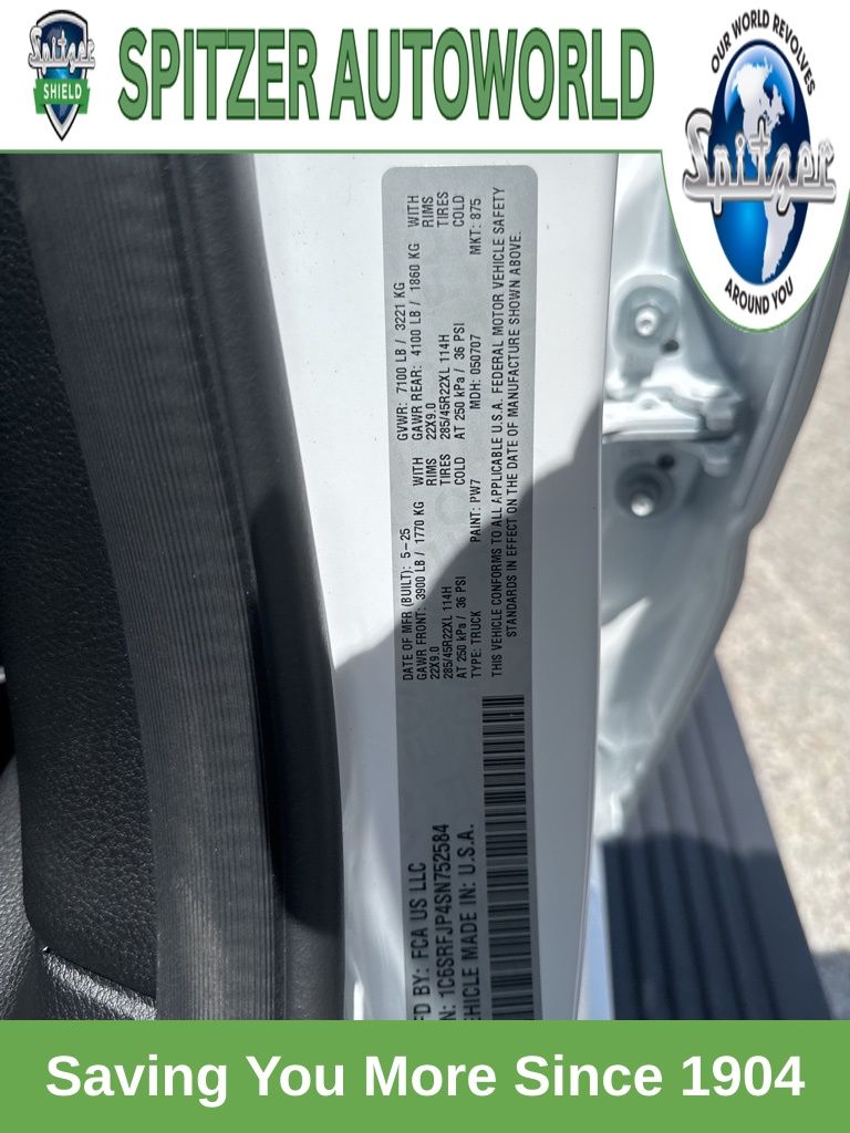 2025 Ram 1500 Laramie photo 2