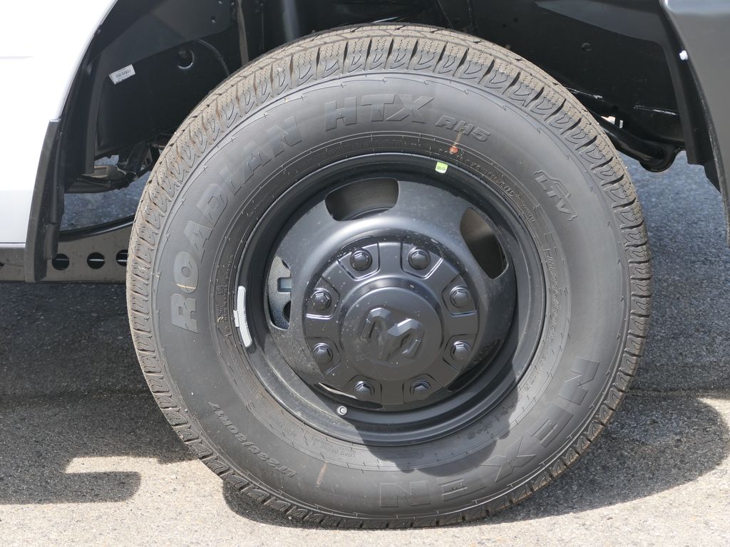 2026 Ram 3500 Tradesman photo 21