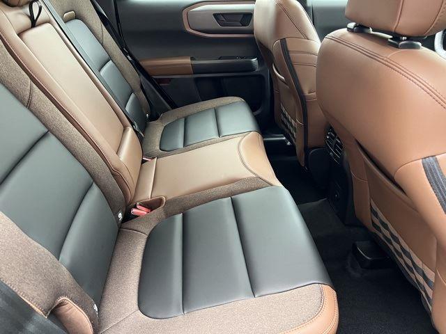 2025 Ford Bronco Sport Outer Banks photo 23